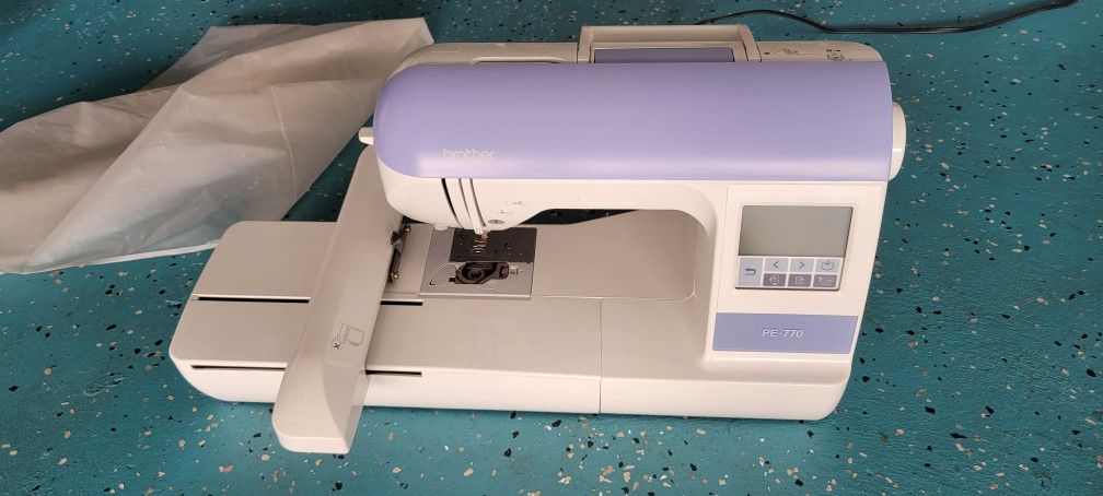 Embroidery Machine- Brother PE770