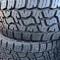2 brand ne2 275/65/18 Nitto tires