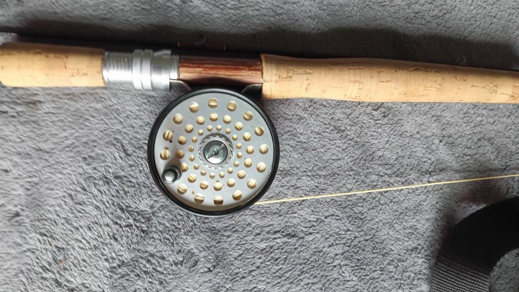 South Bend Finesse Fly Rod 9' Fishing