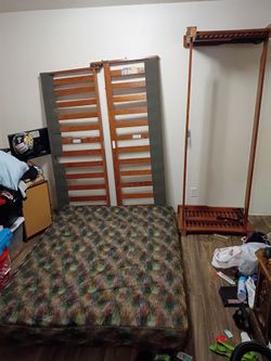 OBO Wood Frame Futon with Full size Mattress & two slide out drawers