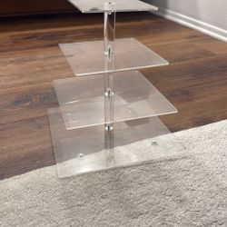 4 tier and 3 tier cake stand
