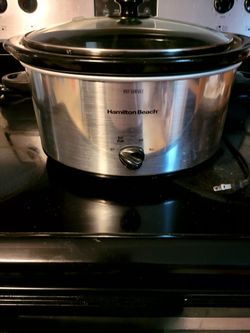 Hamilton Beach Slow Cooker with Glass Lid