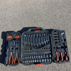 Crescent 150-Piece Tool Set