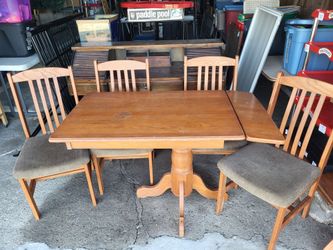 Oak dining table drop-leaf and set of 4 cushioned chairs