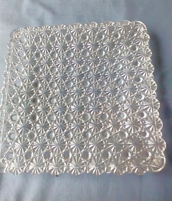 Glass dish daisy and Button pattern 7” square