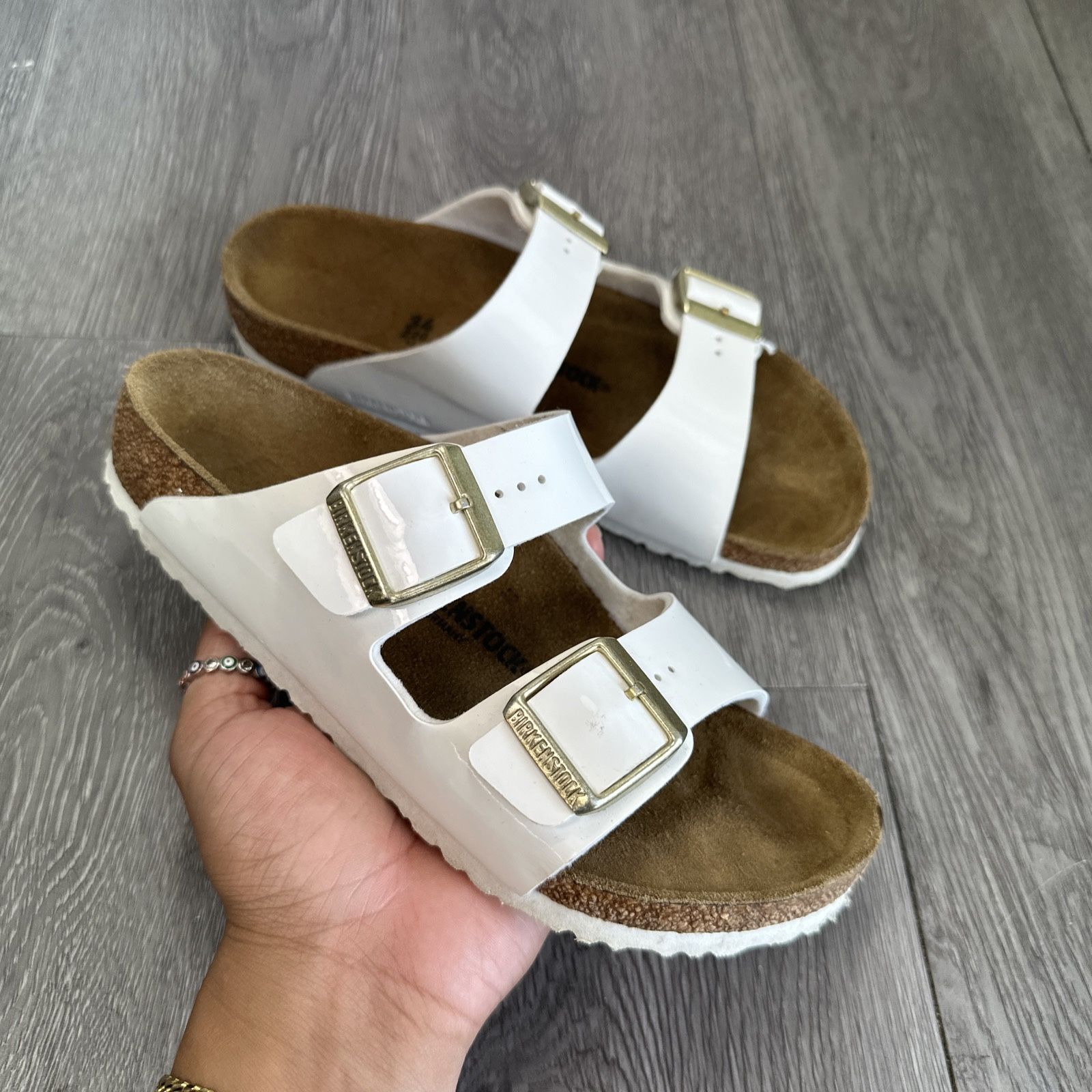 Vtg Birkenstock Arizona White Buckle Sz 34, US Sz 4 Women's Sandals Germany