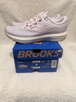 Women’s brooks revel 7