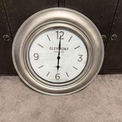 30in Silver Battery Operated Clock