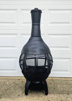 Outdoor Cast Iron Firepit!