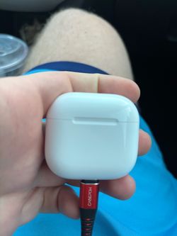AirPod 4