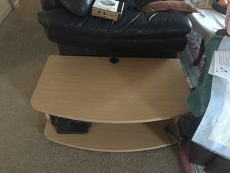 Nice wood tv stand, excellent condition