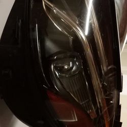 2018 2019 Mercedes Light Passenger Side