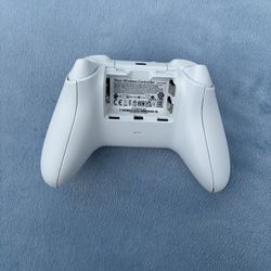 Xbox Remote No Back Piece