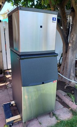 Manitowoc Ice Machine Makes 290 lbs 24hr