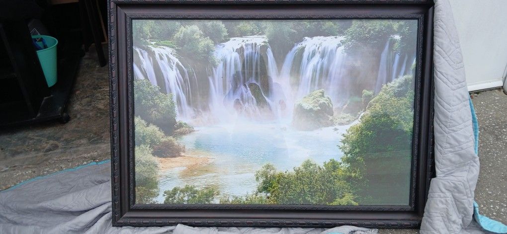 Waterfall Pic With Frame
