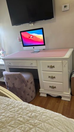 Hard wood desk white