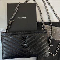 YVES SAINT LAURENT CLUTCH/ LARGE MONOGRAM BILL