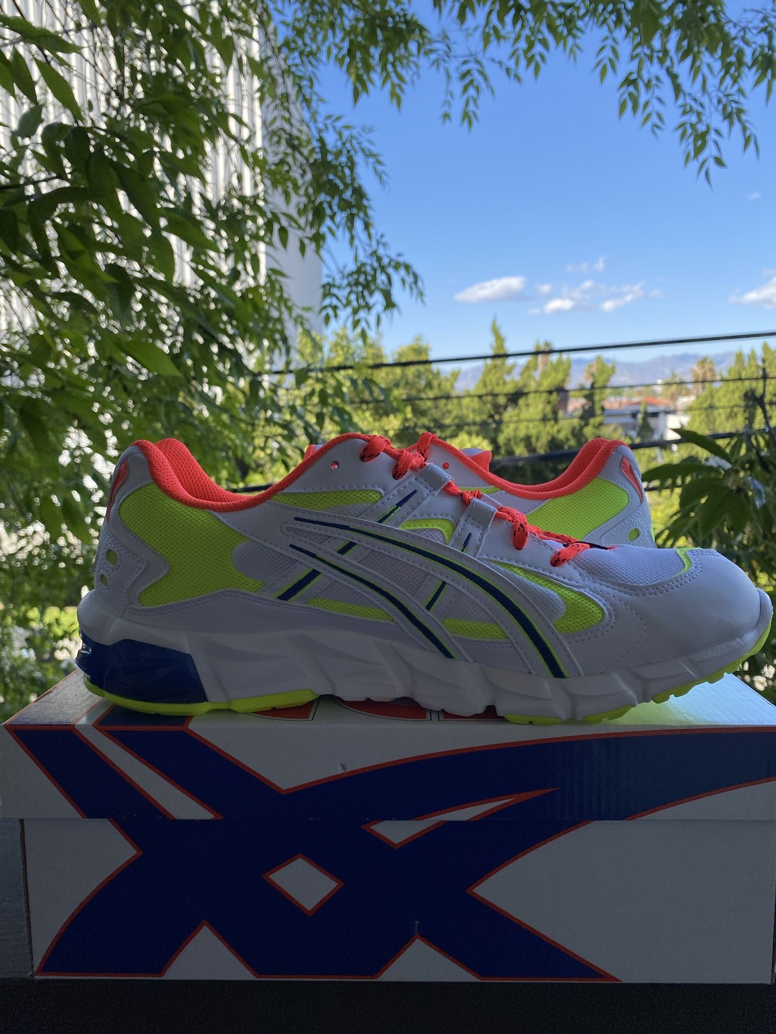 ASICS Gel Kayano KZN Men's Running Shoes