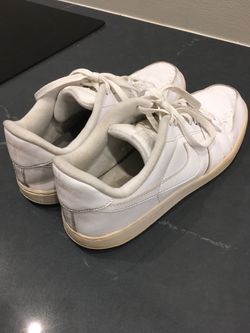Nike white men’s tennis shoes size 10.5 for Sale in West Palm Beach, FL ...