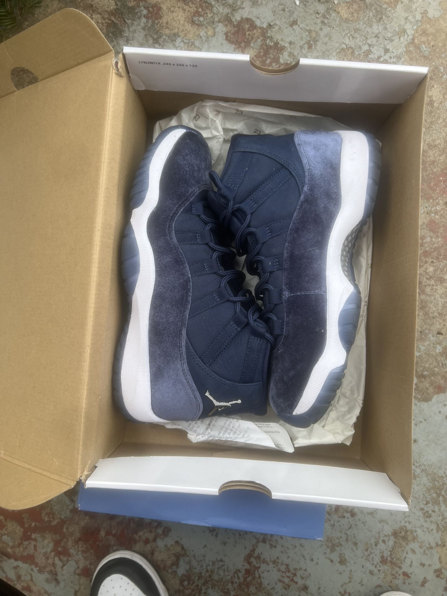 Navy 11s