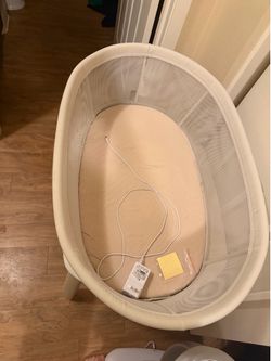 4 Moms Baby Bassinet