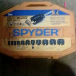 Spyder Carbide Tip Hole Saw Kit