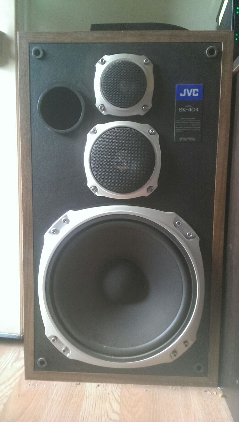 JVC SK-404~Floor speakers (plural)