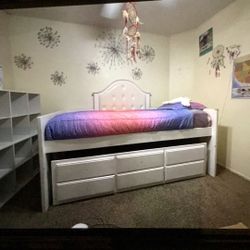 Twin Size Bed With Drawers