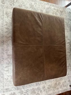Potterybarn Ottoman