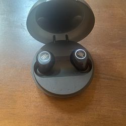 JBL Wireless Earbuds