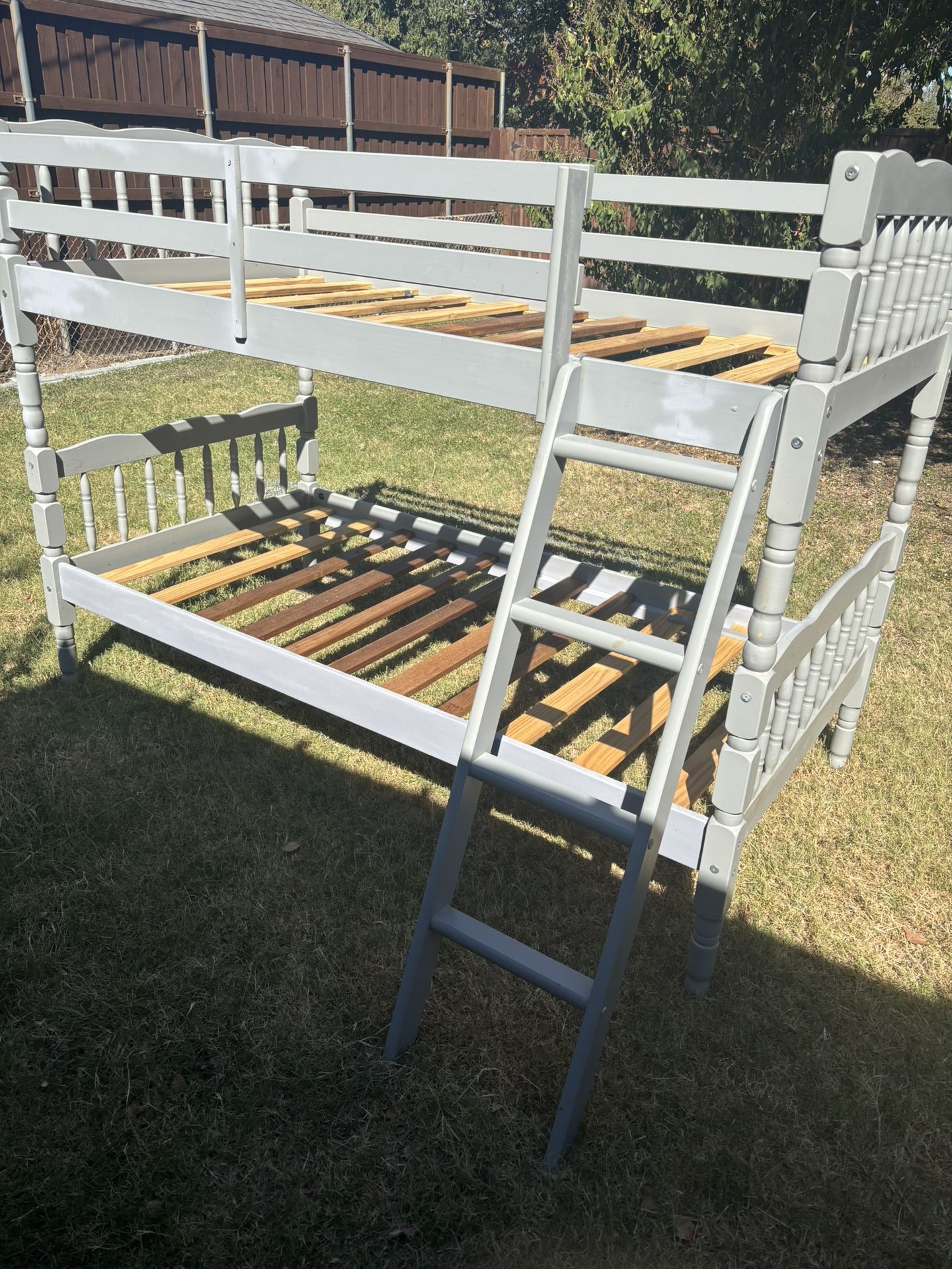 Litera/Bunk Bed, Negotiable Price, Precio Negociable