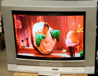 32" CRT TV Curved screen Color Retro Gaming Television model 2003