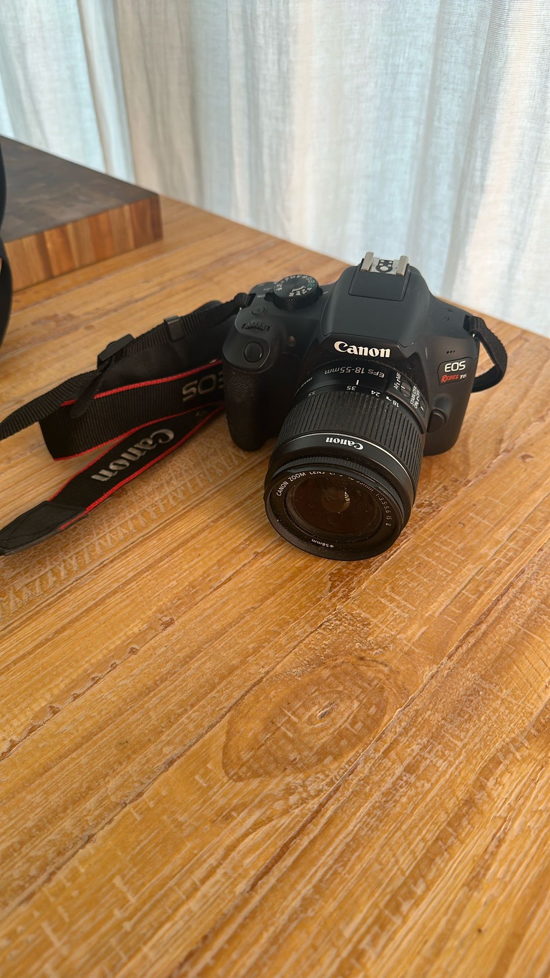 Canon Rebel T6