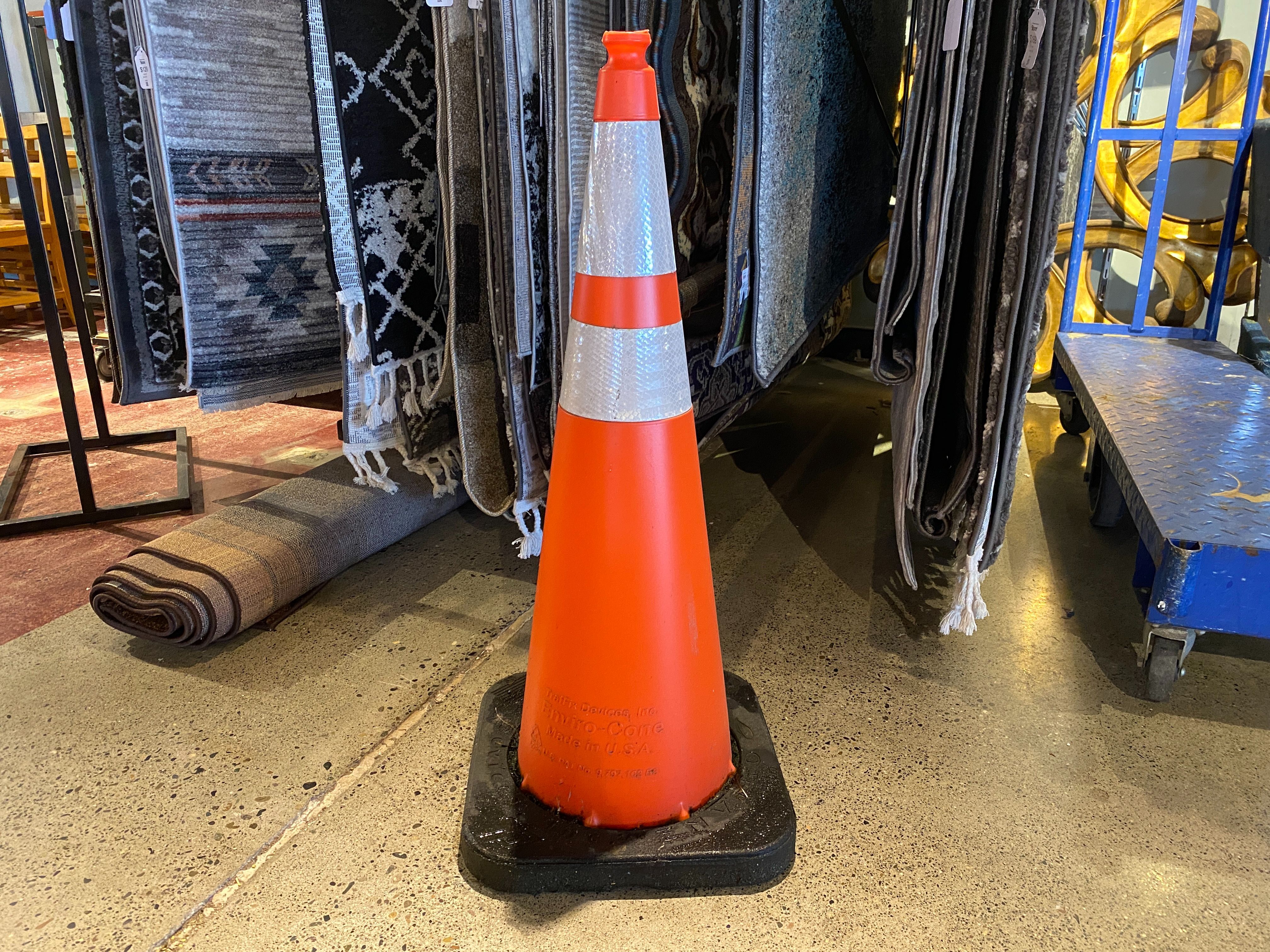 Heavy Duty Reflective Traffic Cones – Orange (Set of 25)