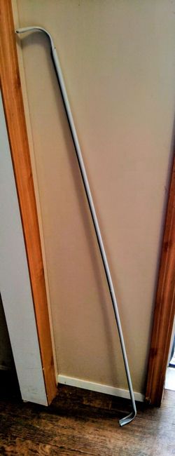 Curtain rod