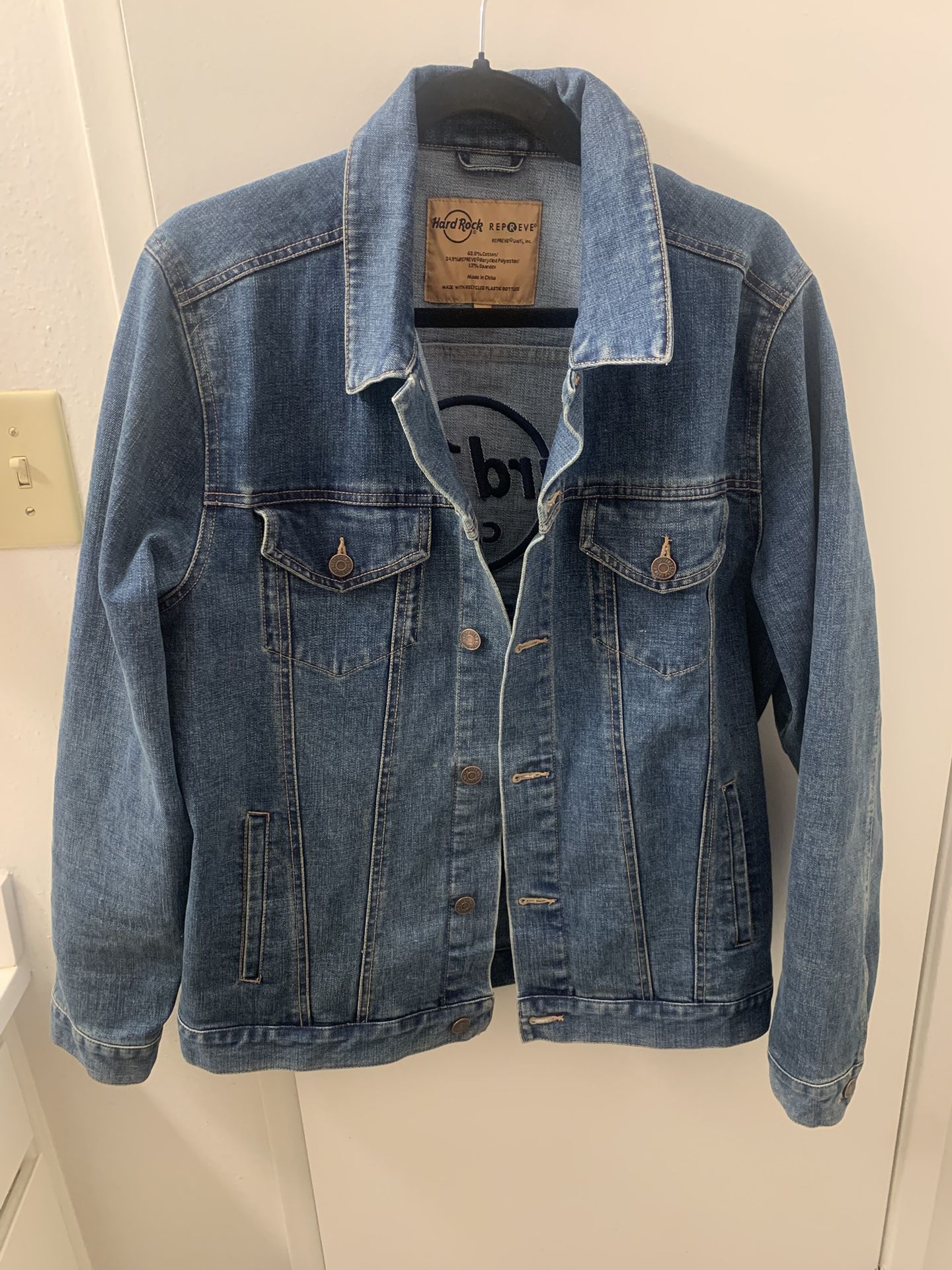 Men's Large Hard Rock Cafe Denim Jacket 