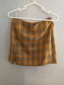 orange plaid mini skirt size M never worn