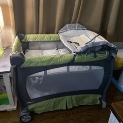 Chicco Pack And Play With Changing Pad