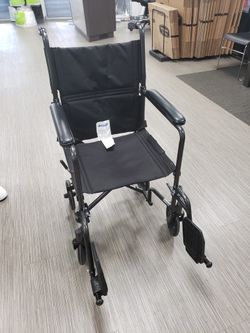 DRIVE FOLDABLE WHEELCHAIR GREAT CONDITION 