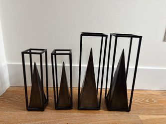 Black Metal Geometric Decoration Set of 4