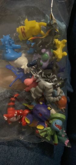 Pokémon cards and small figures