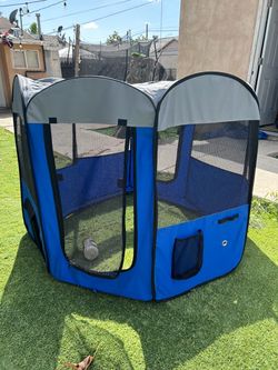 Dog play pen