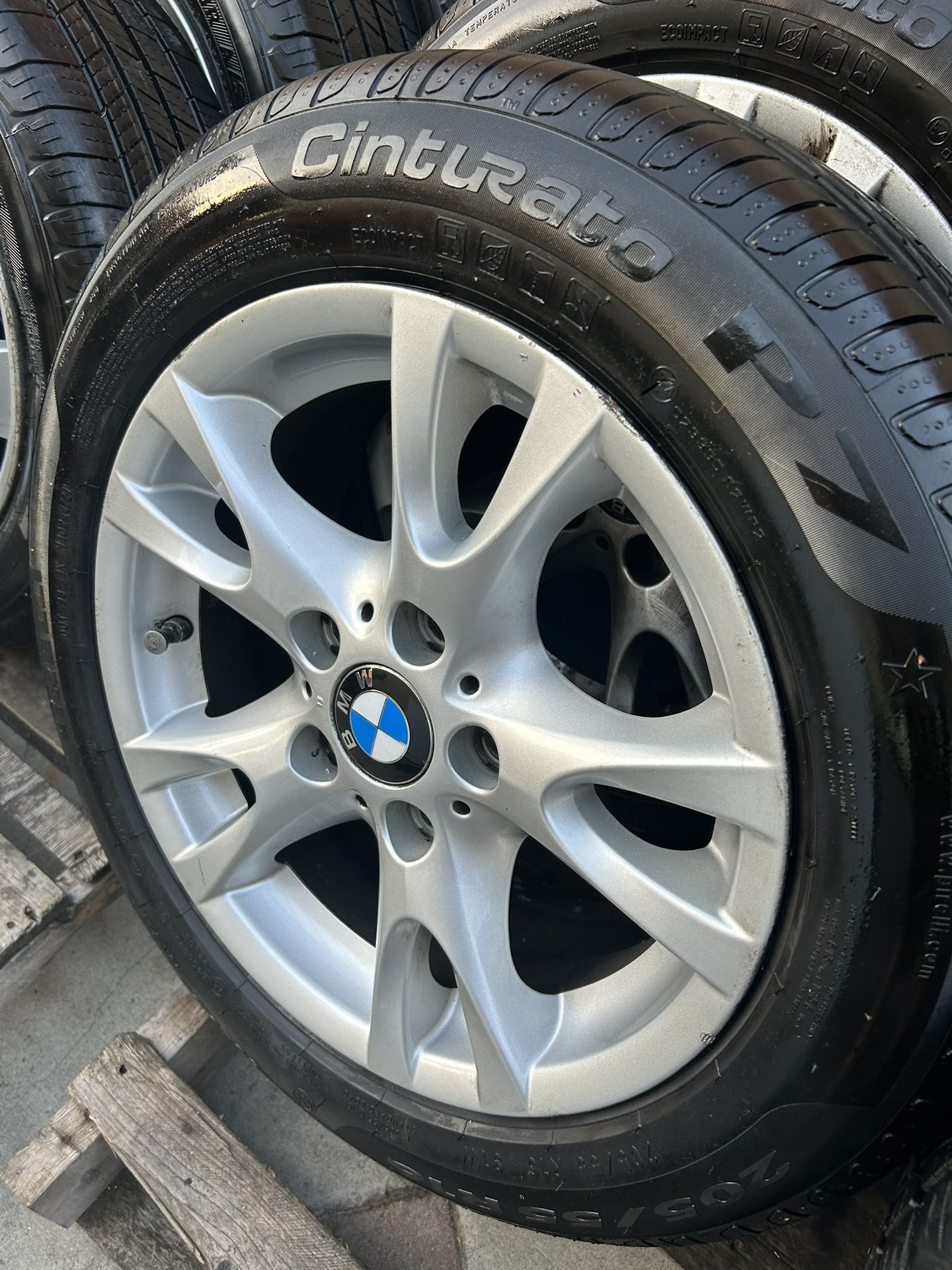 4- PIRELLI RADIAL SPORTS/ RUN FLAT TIRES