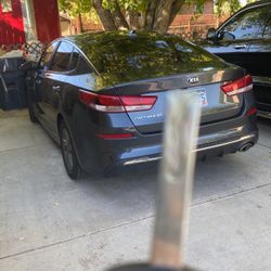2020 KIA Optima