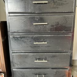 Dresser 5 Drawers