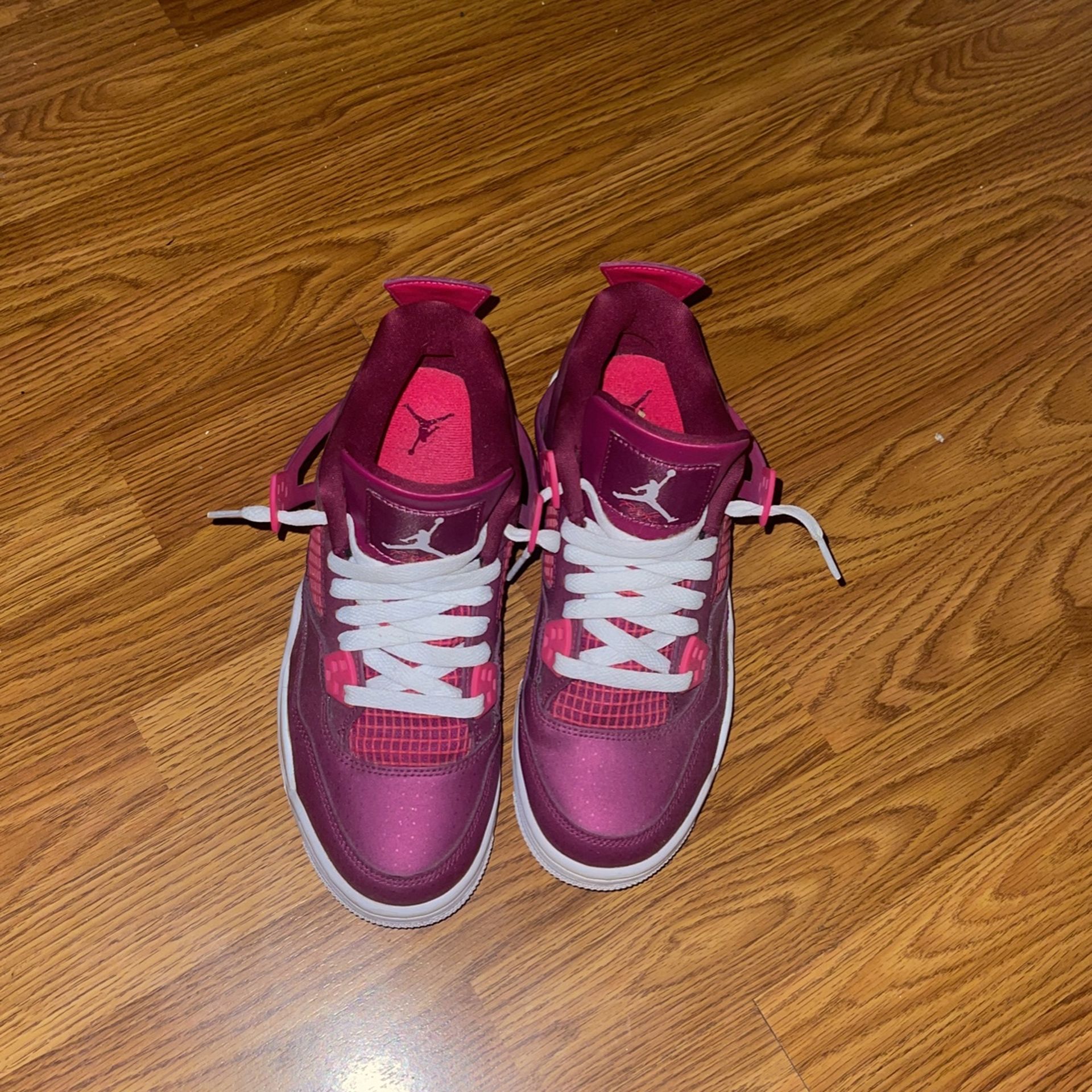Pink Valentines Day 4s