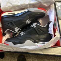Air Jordan 4 Retro