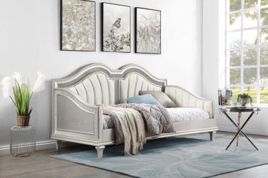 New day bed twin