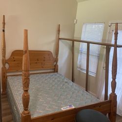 Full Size– Wood Frame + Mattress – Great Deal!