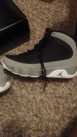 Air Jordan 9 Black Grey Sneakers